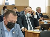 Состоялось внеочередное заседание регионального парламента