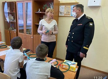 Координатор парпроекта "Локомотивы роста" Владимир Мищенко: Детский технопарк «Кванториум-51» и центр «Лапландия» дают возможность детям раскрыться в сфере познания всего нового, того, что может определить выбор профессии и сыграть решающую роль в жизни