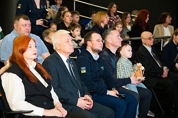 Уважаемые земляки, 26 апреля принял участие в торжественном награждении по итогам 55-го конкурса «Лыжня зовет»