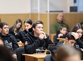 Мурманскую областную Думу посетили школьники из Приморского района Запорожской области