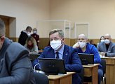 В региональном парламенте состоялись рабочие встречи Губернатора Мурманской области Андрея Чибиса с депутатами фракций Думы
