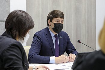 Состоялось заседание комитета областной Думы по строительству, благоустройству, энергетике и ЖКХ под председательством Михаила Павлова