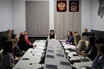 О вопросах подготовки педагогических кадров с высшим музыкальным образованием шла речь в областной Думе 