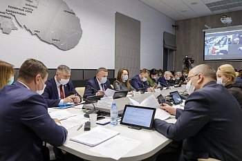 Станислав Гонтарь: "Бюджет региона остается социально ориентированным"