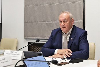 Состоялось заседание комитета по образованию и науке под председательством Алексея Гилярова