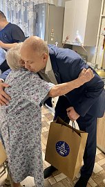 Роман Пономарев принял участие в акции «С Новым годом, ветеран!»