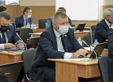 Состоялось внеочередное заседание регионального парламента