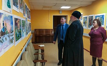 В Полярном подвели итоги конкурса юных художников