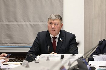 Профильные комитеты областной Думы обсуждают проект областного бюджета на будущий год