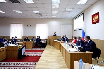 Областная Дума приняла отчет Губернатора Мурманской области о результатах деятельности регионального правительства