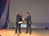 Владимир Мищенко принял участие в торжественном мероприятии, посвящённом Дню металлурга в Оленегорске
