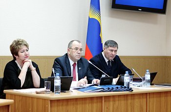  Началось очередное заседание Мурманской областной Думы