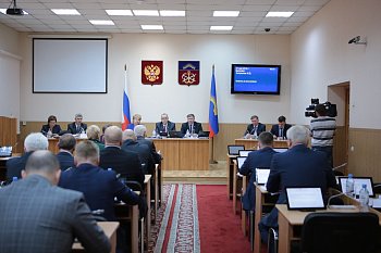 Продолжилось заседание Мурманской областной Думы 