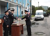 Сергей Дубовой поздравил сотрудников Мурманского линейного отдела со 100-летием патрульно-постовой службы