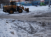 Роман Пономарев: начались работы по уборке территории, которая была затоплена из-за повреждения водопровода  по проезду Связи дома №№14,16,18,20