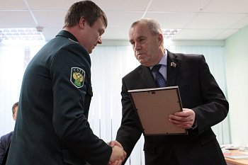 Председатель Думы Сергей Дубовой принял участие в торжественном собрании, посвященном Дню таможенника Российской Федерации