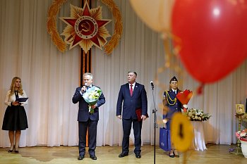 В Мурманске состоялось торжественное мероприятие, посвященное 76-летию полного освобождения Ленинграда от блокады