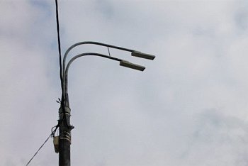 Роман Пономарев: после обращения ОНФ в нескольких дворах на улице Чумбарова-Лучинского в Мурманске стало светлее 