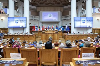 Депутаты Мурманской областной Думы приняли участие в Первом Форуме женщин Севера, Сибири и Дальнего Востока, который открылся в Санкт- Петербурге 