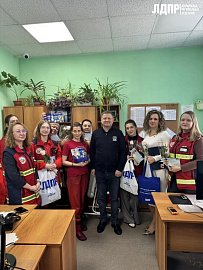 "Каждый день — как подвиг: женщин экстренных служб поздравили с 8 марта!"