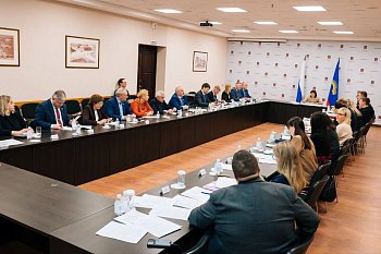 Андрей Иванов, руководитель фракции Партия пенсионеров  принял участие в «нулевых слушаниях» бюджета на 2025 год и на плановый период 2026 и 2027 годов.