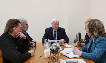 Уважаемые земляки, в Мурманской области возрождается историко-литературно-краеведческий конкурс "Храмы России" имени Виталия Семеновича Маслова