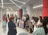Депутат Г.А. Иванов помог организовать благотворительный показ спектакля «Аленький цветочек»