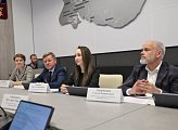 Депутаты обсудили дополнительные меры социальной поддержки для многодетных семей 