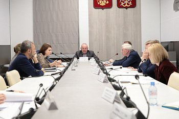 Депутаты обсудили изменения в региональные законы в сфере землепользования и сельского хозяйства