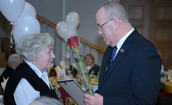 В Мурманске состоялось торжественное мероприятие, посвященное 75-летию полного освобождения Ленинграда от блокады