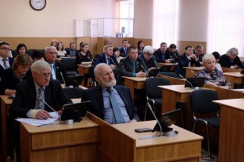 В региональном парламенте прошла тематическая встреча, посвященная истории  создания атомного щита России