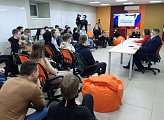 Депутаты Мурманской областной Думы Герман Иванов и Анна Гришко встретились со студентами
