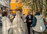 Проекты по установке ограждений палисадников у домов № 7к1 по улице Ломоносова и № 22 по проспекту Ленина получили поддержку, были одобрены и стали победителями очередного этапа конкурса общественных проектов «Инициативы двора»
