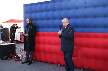 В Мурманске прошел митинг-концерт, посвященный Дню воссоединения Донбасса и Новороссии с Россией
