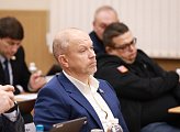 В Думе состоялись рабочие встречи Губернатора области Андрея Чибиса с депутатами фракций регионального парламента