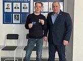 5 апреля Александр Богович вручил партийные билеты новым членам партии «Единая Россия».