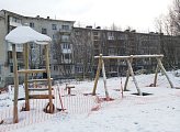 Работа в округе. Уважаемые избиратели, в соответствии с планом благоустройства в нашем 7 мурманском избирательном округе в этом году планируется установить восемь современных детских площадок