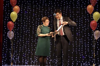 Вице-спикер областной Думы Евгений Никора поздравил коллектив ДК Африканды с юбилеем