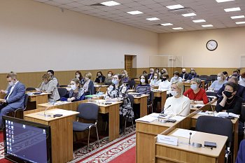 В региональном парламенте состоялся учебный семинар для помощников депутатов Мурманской областной Думы седьмого созыва