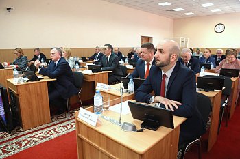Состоялось очередное заседание регионального парламента