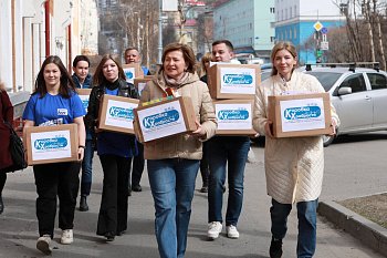 Маленькие пациенты стоматологии получили "призы за смелость"