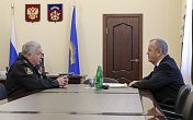 Спикер регионального парламента Сергей Дубовой встретился с председателем общественной организации ветеранов подводного флота и моряков подводников ВМФ Юрием Бояркиным