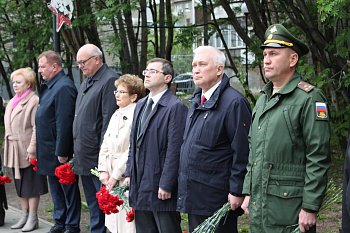 Михаил Белошеев: "Мурманчане с благодарностью и уважением относятся к этому воинскому подразделению, которое, называясь дивизией «скорой помощи» и «непобедимой», перебрасывалось на самые опасные участки. При этом дивизия всегда одерживала победу"