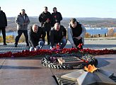 Парламентарии Северо-Запада России почтили память Защитников Заполярья