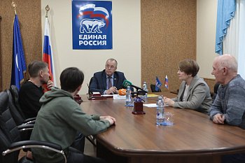 Сергей Дубовой провел личный прием граждан