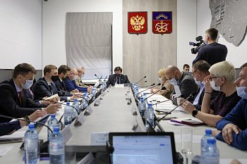 В региональном парламенте обсудили вопросы организации придорожной туристической инфраструктуры на территории Мурманской области 