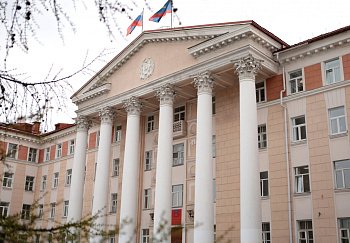 Состоялось заседание Совета областной Думы под председательством главы регионального парламента Сергея Дубового