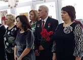 Уважаемые земляки, сегодня в средней школе № 21 города Мурманска состоялось важное событие - открытие памятного комплекса, увековечивающего память выпускника школы Игоря Владимировича Копкова, погибшего в ходе СВО при выполнении воинского долга