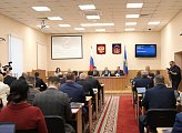 На заседании регионального парламента 28 февраля депутаты рассмотрели порядка двадцати вопросов 
