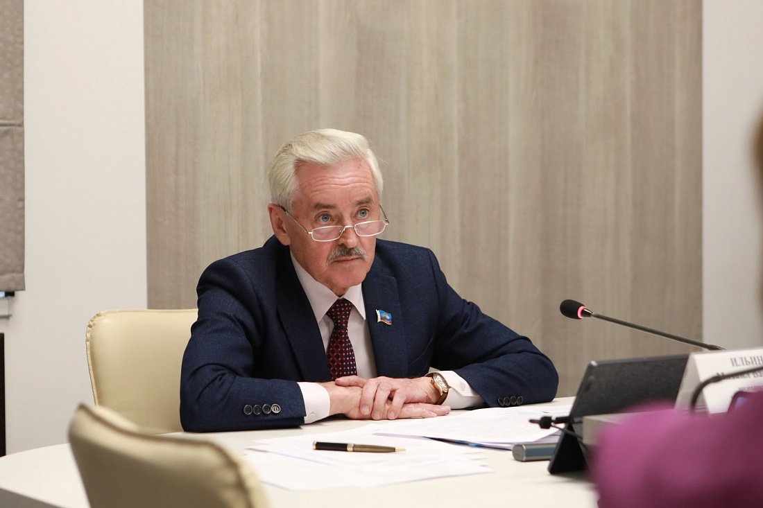 В областной Думе прошло заседание комитета по вопросам безопасности, ВПК, делам военнослужащих и ЗАТО